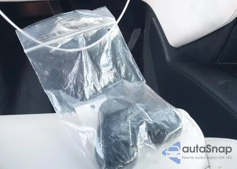 2019 Tesla Model X 100D/75D/Long Range from USA, damaged, VIN 5YJXCAE23KF192296